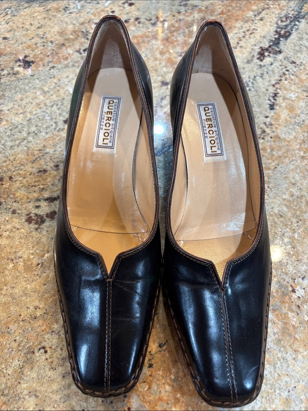Women’s Black Leather Square-Toe Pumps